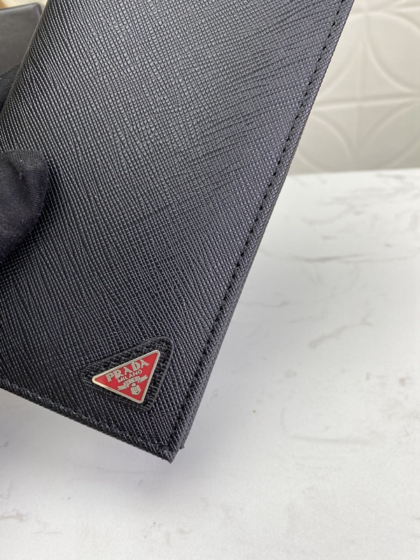 プラダ財布コピー細部ディテール